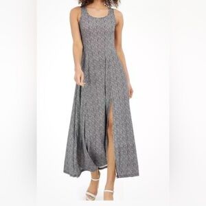 Beautiful Michael Kors long dress Sz L. Black and white.